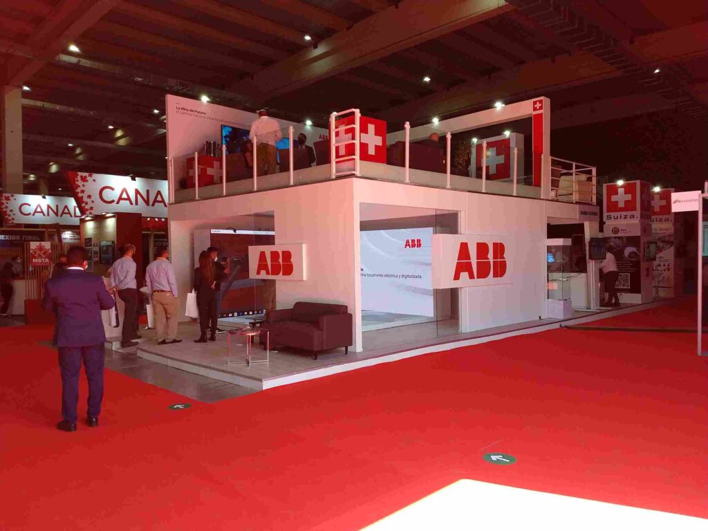 Exposición de ABB en una feria empresarial